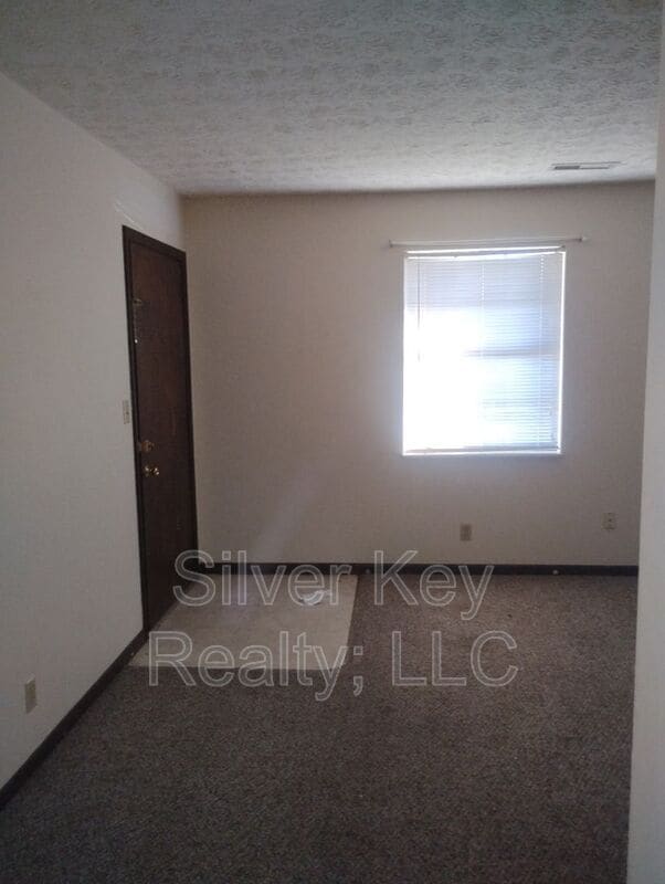 Photo - 408-410 Oklahoma St