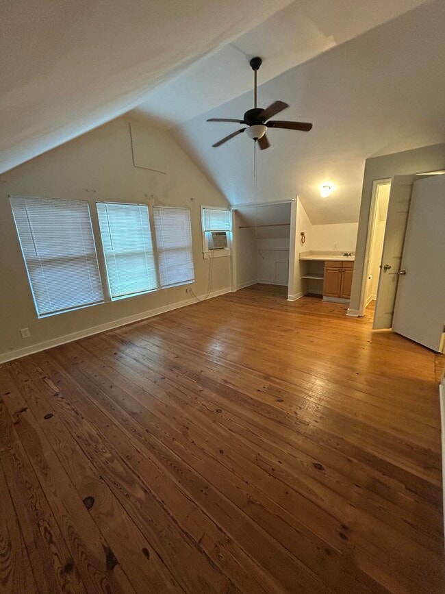 Building Photo - 431 S M St Unit 4