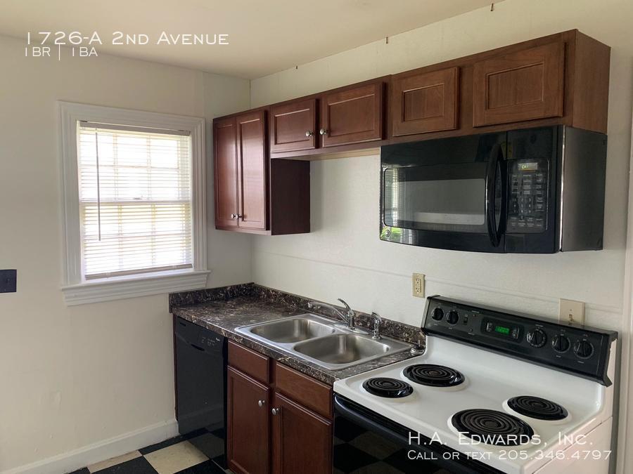 Photo - 1726 2nd Ave