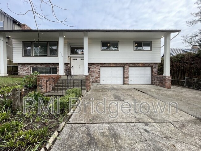 Photo - 15300 SE Lee Ave Casa