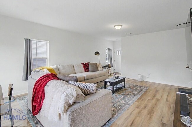 Photo - 1246 Grayson Ave