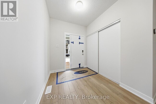 Photo - 619 Bee Pollen Wy