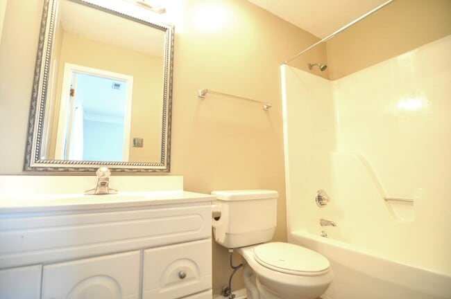 Photo - Desirable SE Huntsville