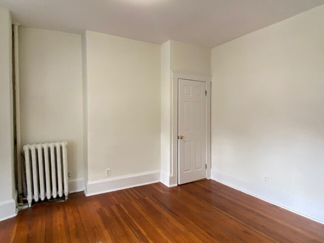 Photo - Nice, large 1 bed in a prime location in Allston.