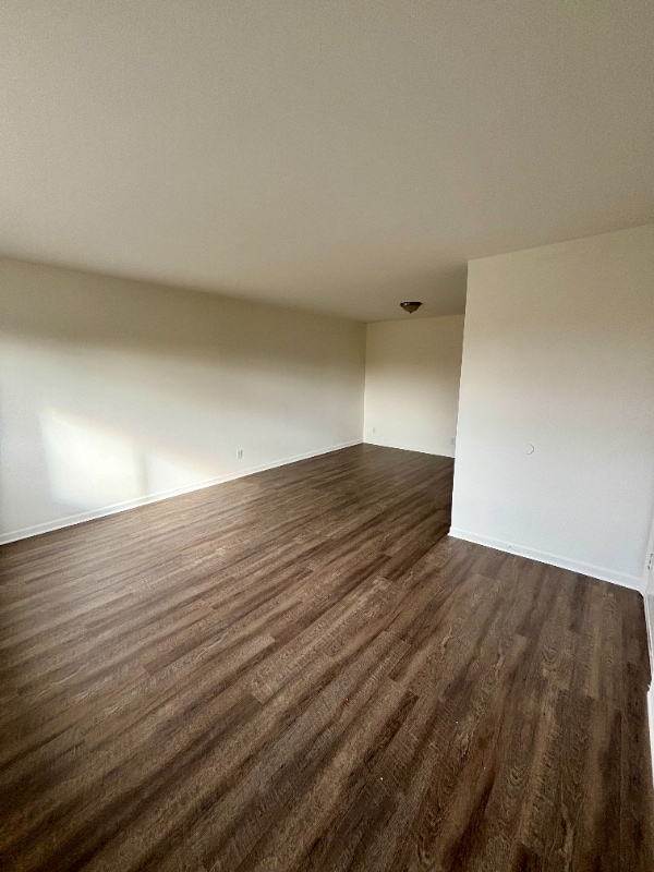 Photo - 784-784 Millersport Hwy Unidad 776-03