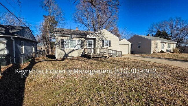 Photo - 10712 E 27th Terrace S