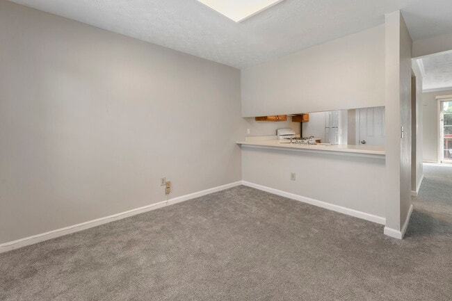 Photo - 3464 Kingswood Trail