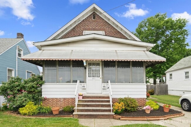 Building Photo - 511 Garden Ave Unit 2