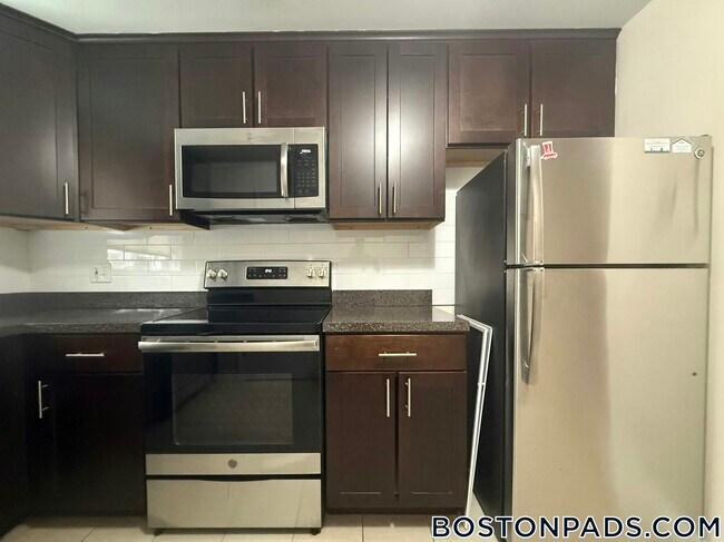 Photo - 17 Captain Parker Arms Unidad 14