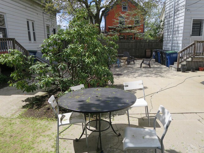 Photo - 16 Park Ave Unit 3