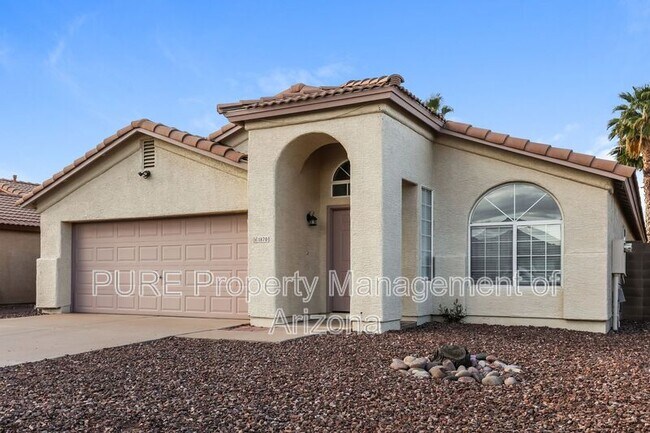 Photo - 1870 E Oakland St