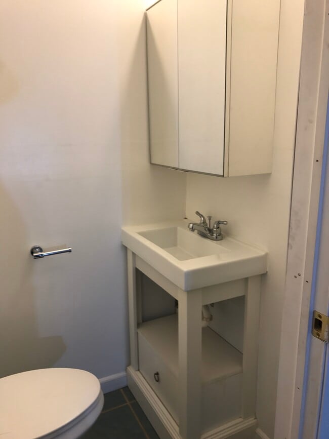 Photo - 213 Burns Ave