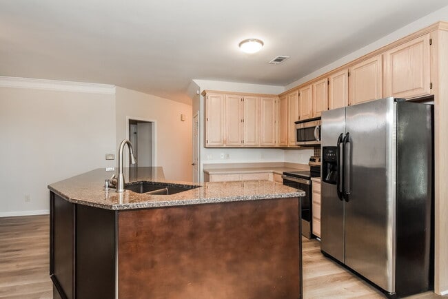 Photo - 15 Carriage Oaks Dr NW