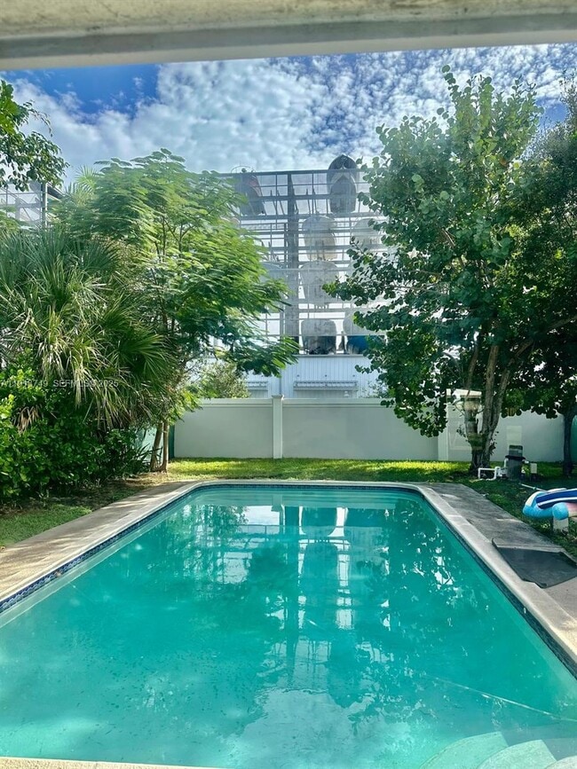 Photo - 1810 SW 22nd Ave