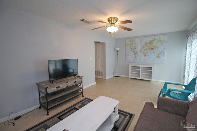 Photo - 950 Coronado Dr