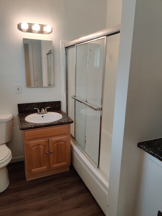 Photo - 2642 W Porter Ave Unit #4