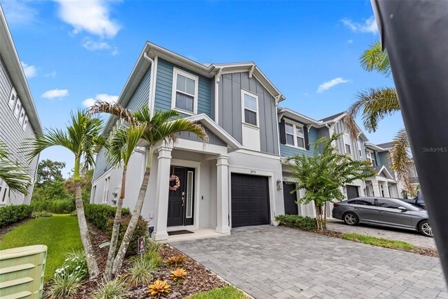 2872 Grand Kemerton Pl