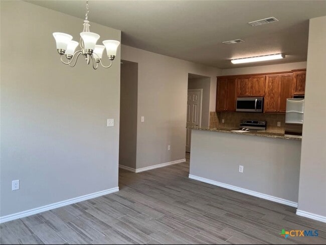 Photo - 343 Arnold Dr