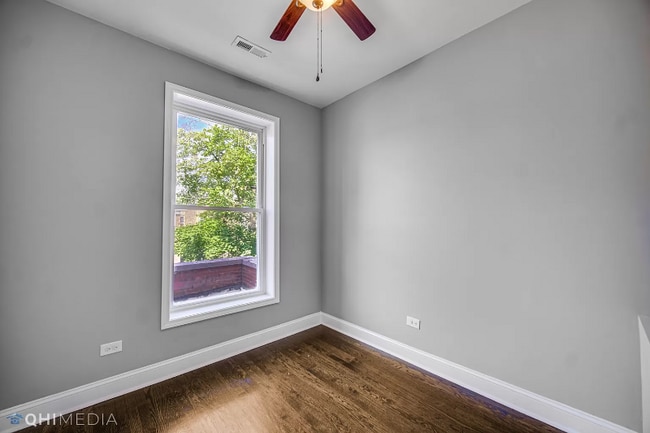 Photo - 6235 S Rhodes Ave Unidad 2