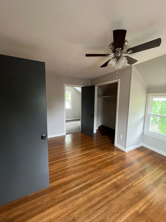 Photo - 6063 Secor Rd