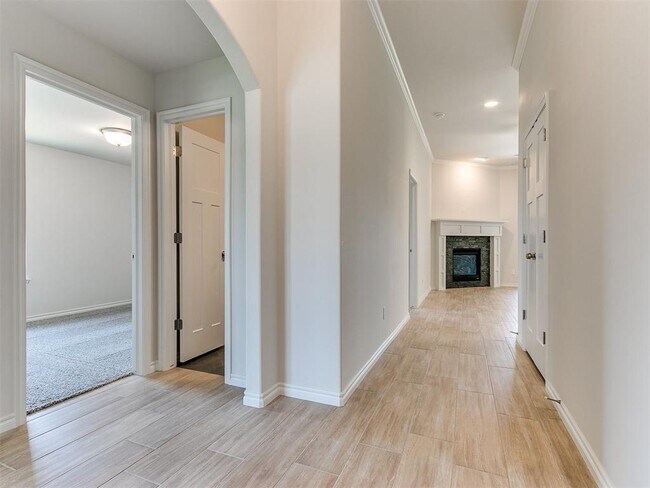 Photo - 561 Grand Sycamore Dr