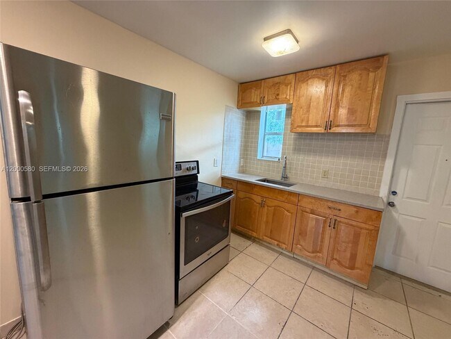 Photo - 518 NW 10th St Unidad 2