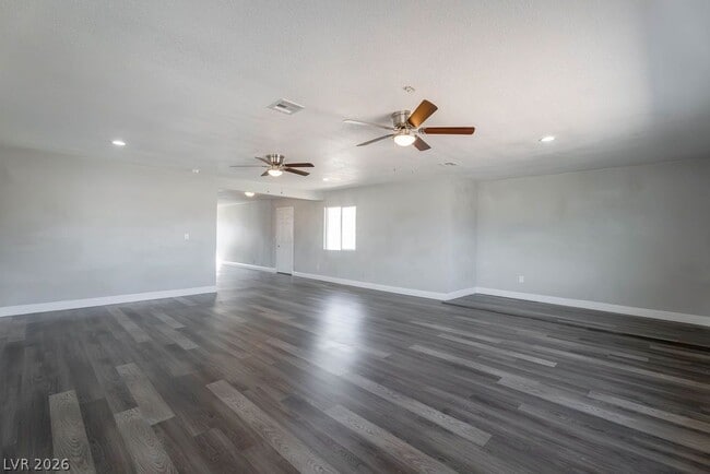 Photo - 1501 N Tonopah Dr