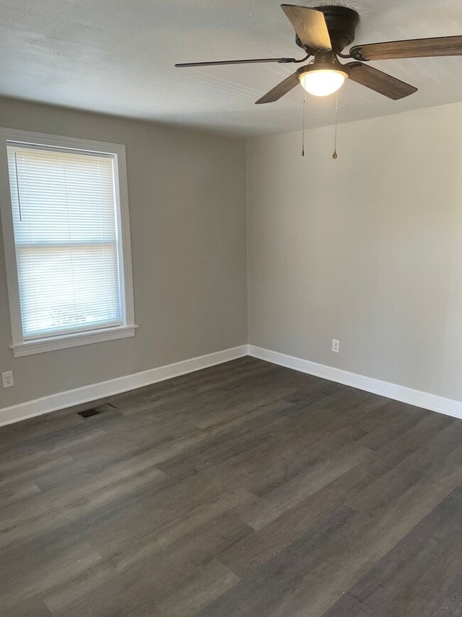 Photo - 1112 Cayuga St