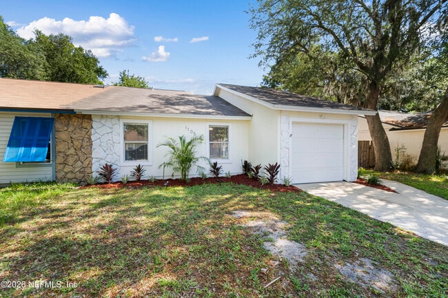 Photo - 1105 Mimosa Cove Ct W