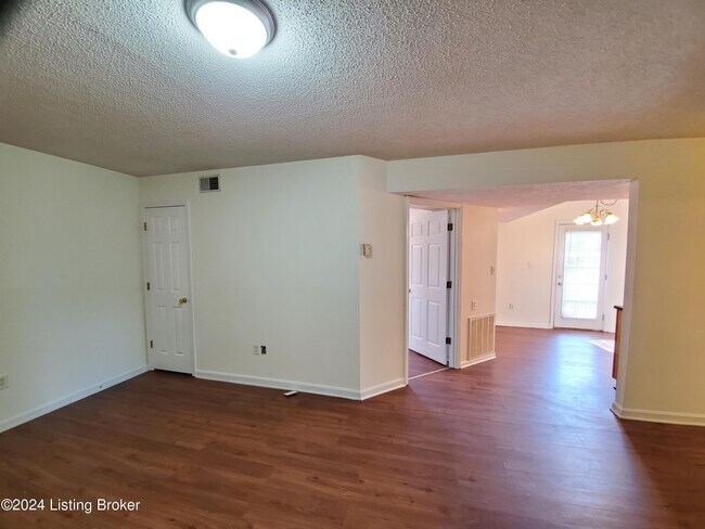 Photo - 6418 Venango Dr Unit 1