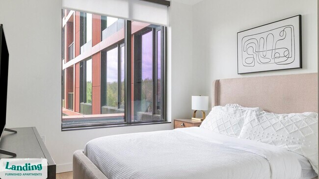 Photo - 632 Howard Rd SE Unidad 325