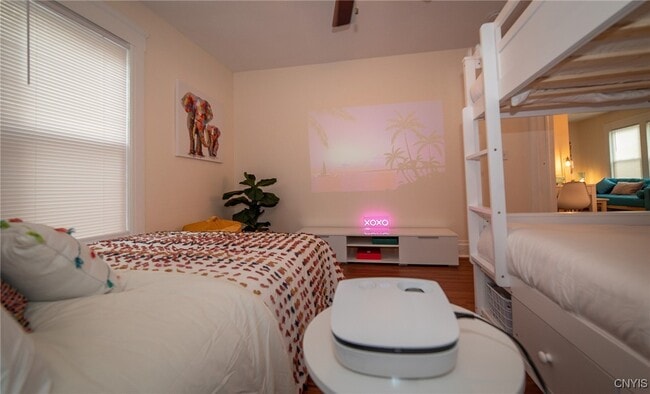 Photo - 312 Hall Ave