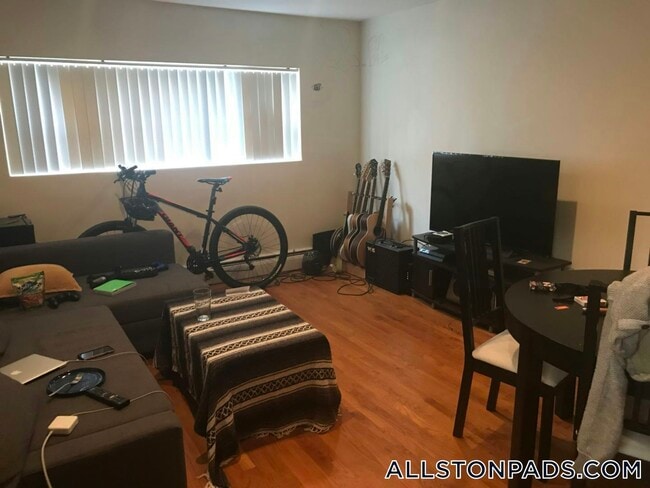 Photo - 34 Gardner St Unit 4