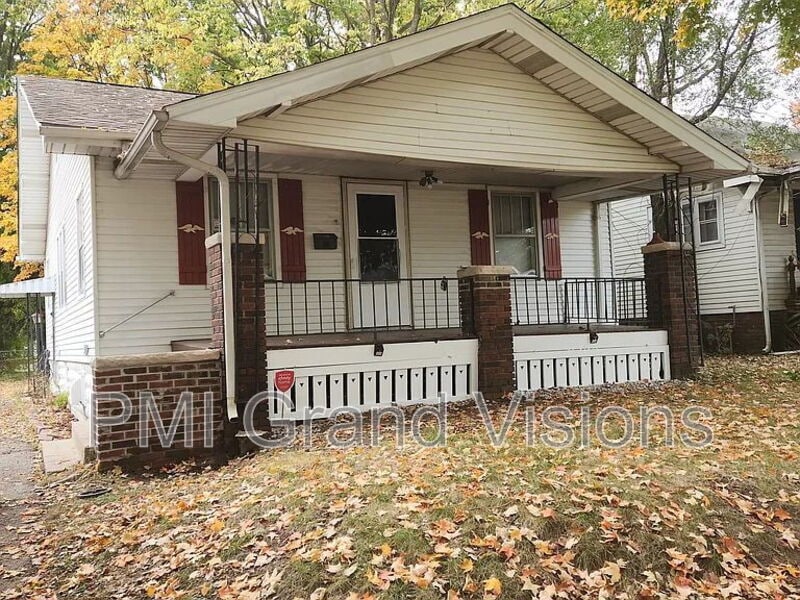 Photo - 2055 E Prairie Ave Casa