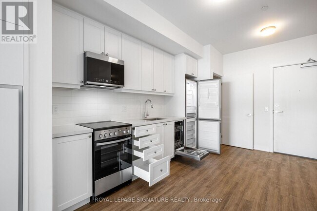 Photo - 51 Clarington Blvd Unité 108