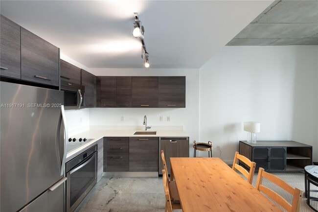 Photo - 151 SE 1st St Unit 1709