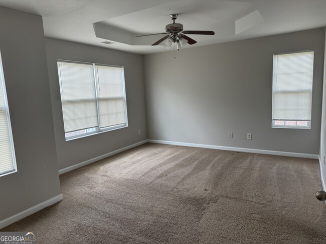 Photo - 262 Village Dr
