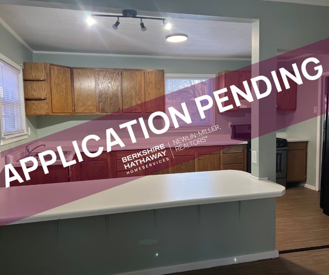 Building Photo - 3203 E Park Ave Unit ALLE 3205 E Park Ave (RUBS)(M-006) (M-087)