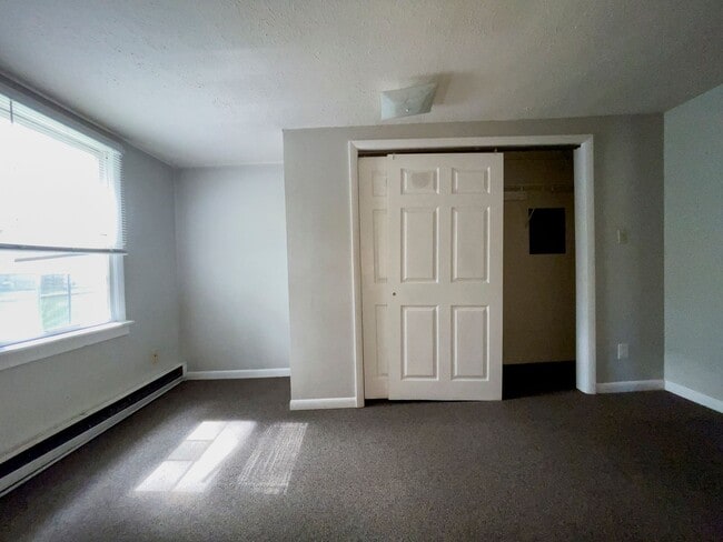 Photo - PRELEASING for AUGUST! Close to Campus Unit 1515 Apt. B