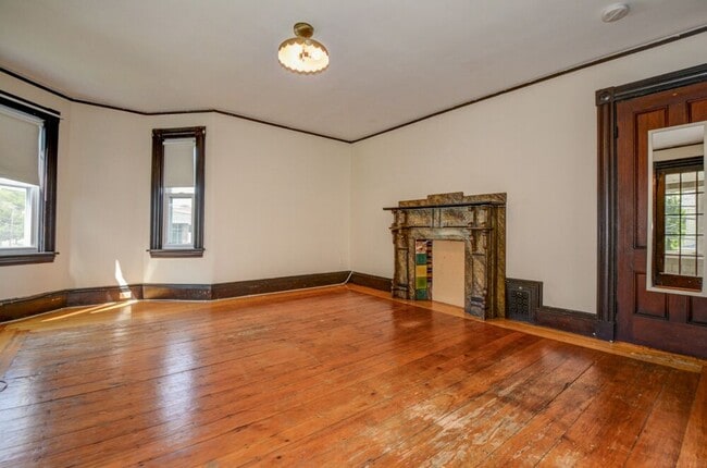 Photo - 48 South St Unit 1