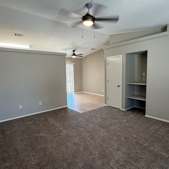 Photo - 3128 Jamaica Blvd S