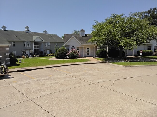 Mountain Station Apartments