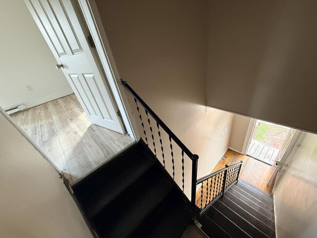 Photo - 170 S Hyde Park Ave