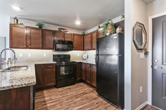 Kitchen in lower unit