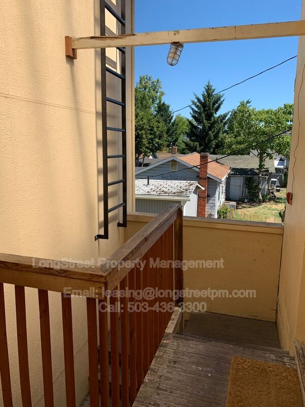 Photo - 205 NW Kings Blvd Unit 11