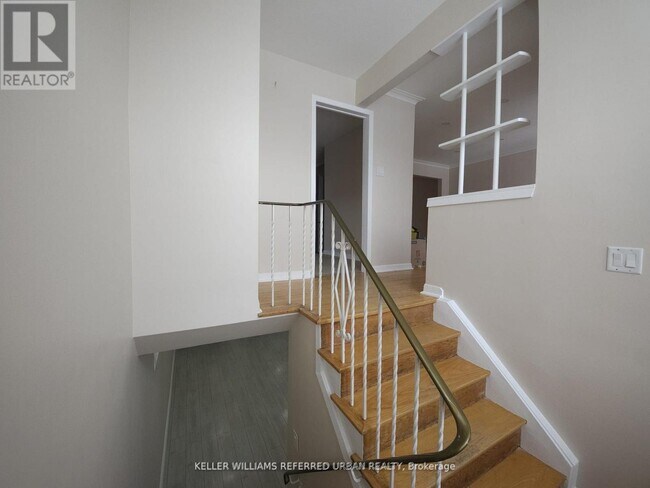 Photo - 30 Picaro Dr