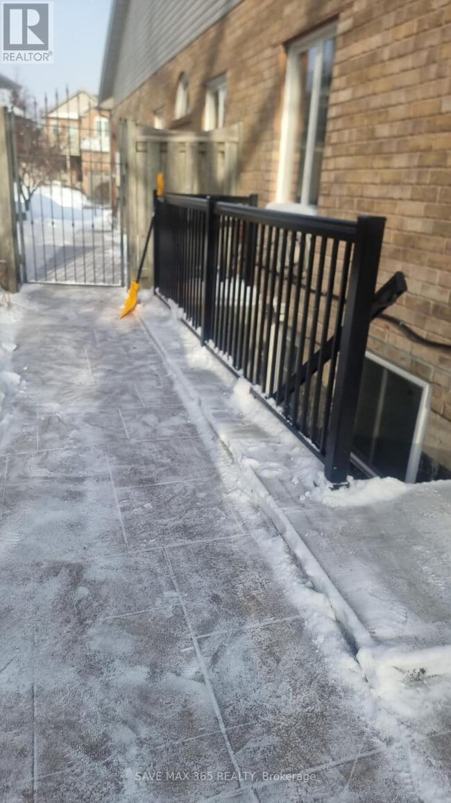 Photo - 6862 Gooderham Estate Blvd