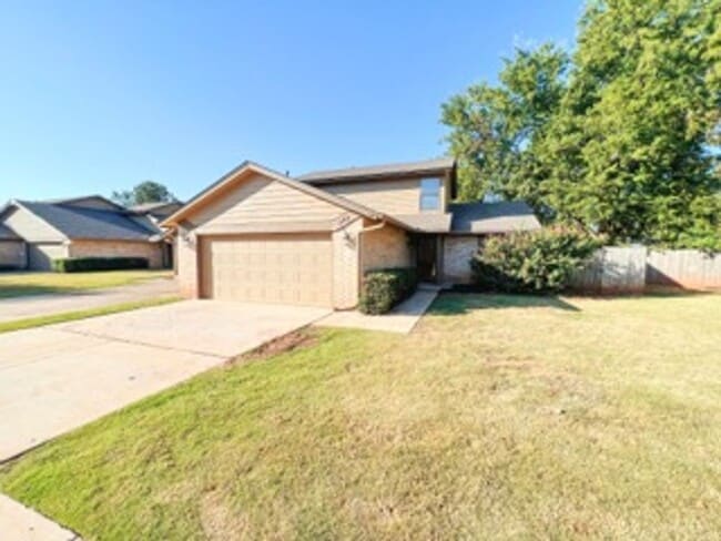 Building Photo - 213 Woodbridge Cir