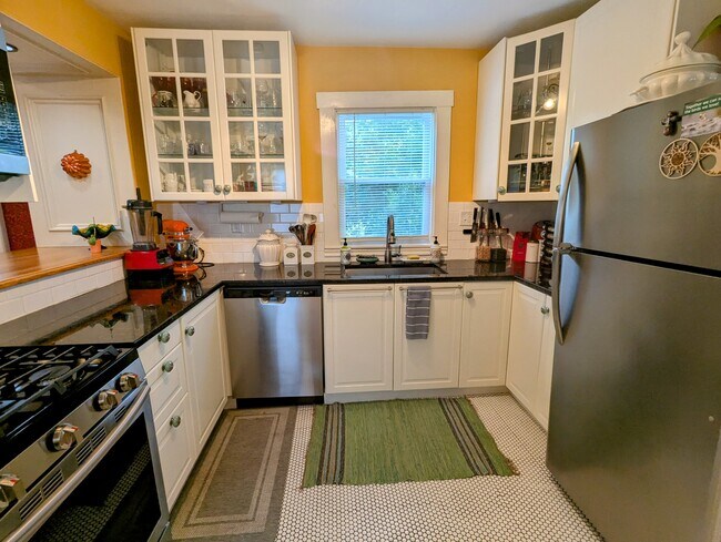 Photo - 14 Highland Ave