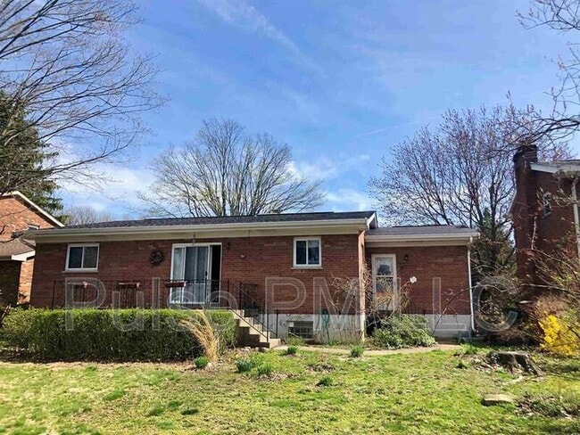 Photo - 3920 Lloyd Ave
